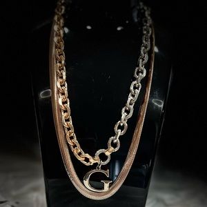 NWT Guess necklace